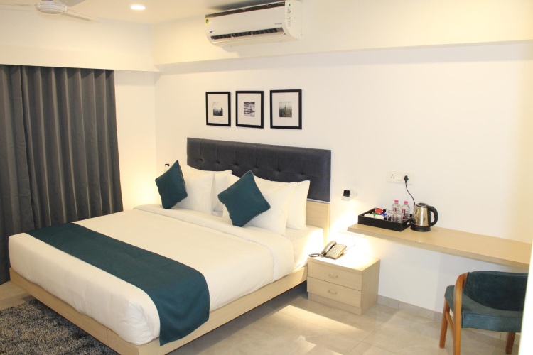 Premium Twin room