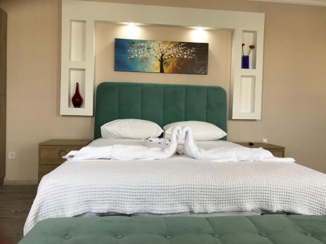 Deluxe Double Suite