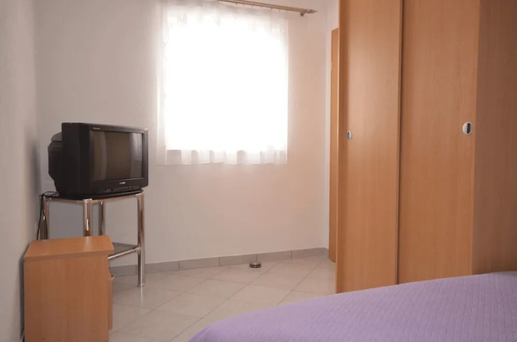 Apartment Isic