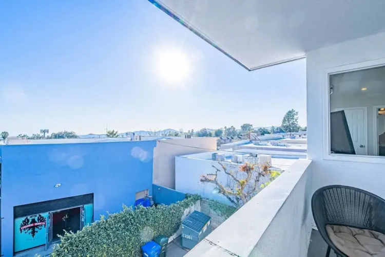 2b2b APT Close to Rose Parade and Pasadena Oldtown