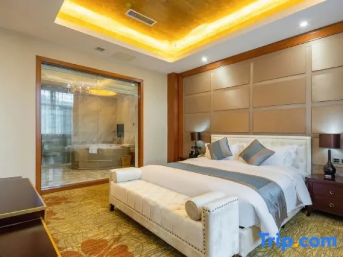 2 Bedrooms Family Suite