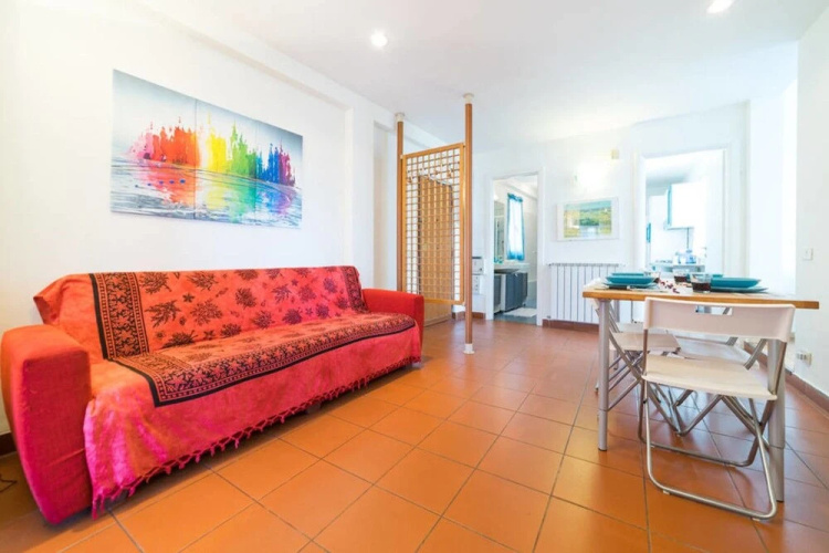 Sunny Flat With a Large Terrace Close to Vatican, Serviced by Hostmake