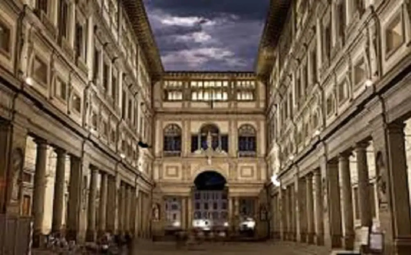 La corte del lungarno