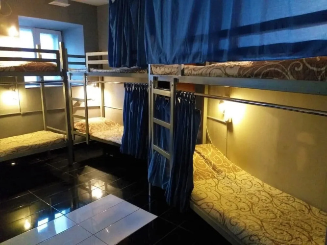 Day & Night - Hostel