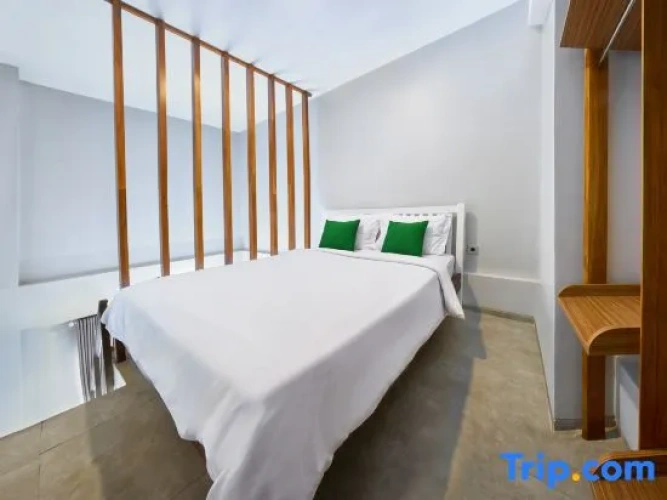 Suite with balcony
