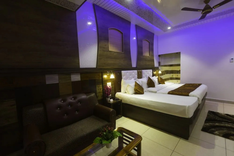 Hotel Kings Regency