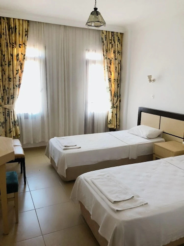 Unlu Hotel