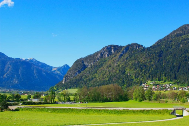 Business Double Suite with mountain view