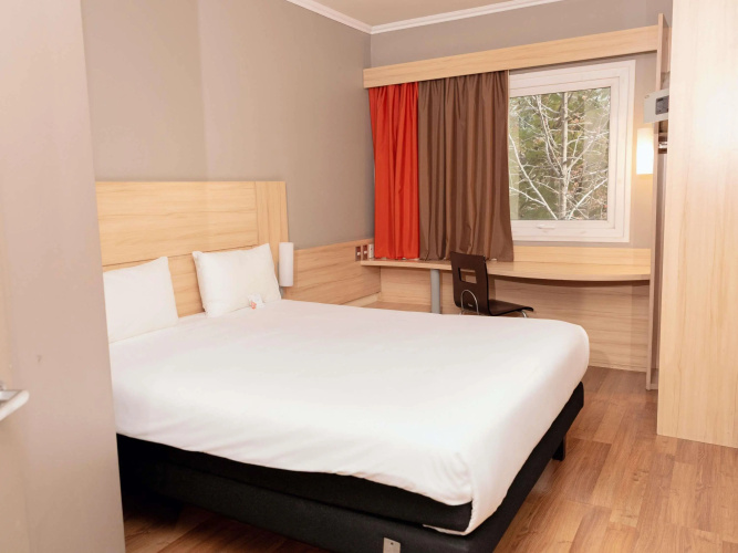 ibis Santiago Manquehue Norte photo 6