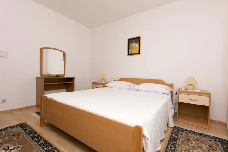 Apartments Visnja
