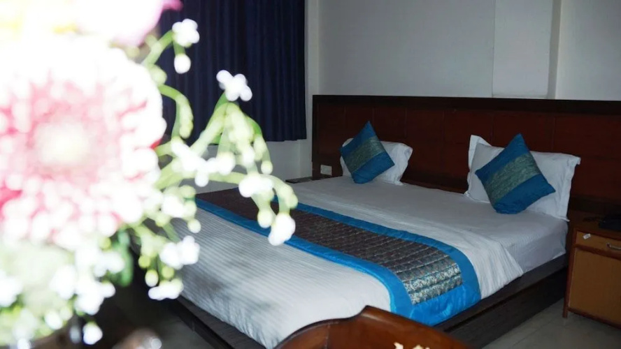 Maxfort Budget Hotel Gurgaon