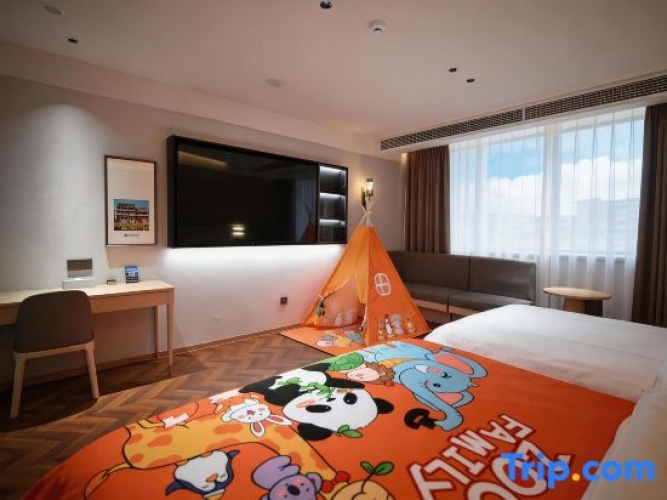 Standard Family room