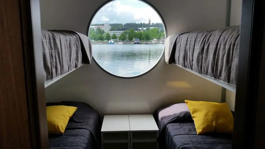 Houseboat Jyväskylä