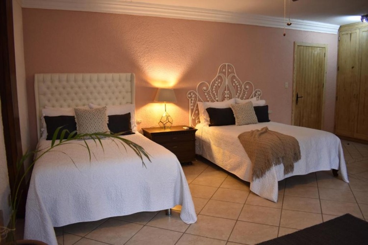 Deluxe Quadruple room