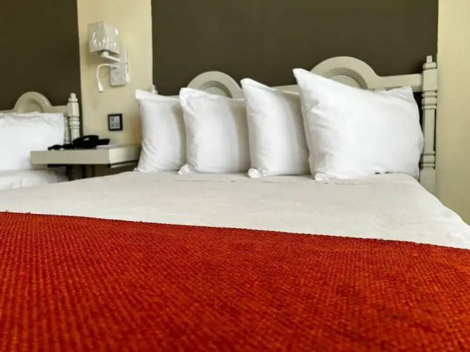Hotel Los Robles