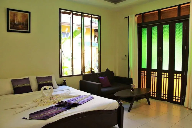Excellence Villas & Hostel