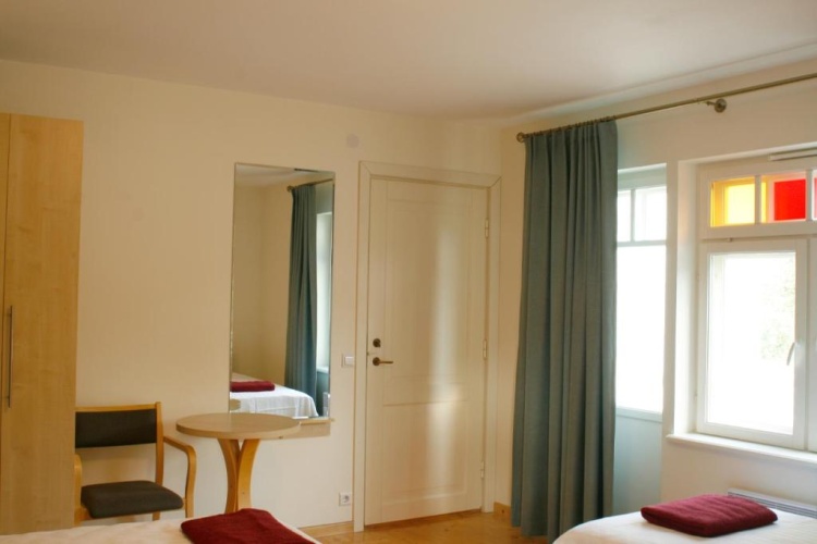 Standard Triple room with balcony