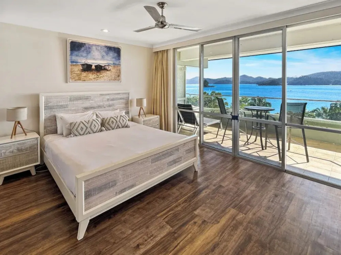 Beach Lodges