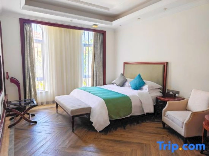 2 Bedrooms Double Villa