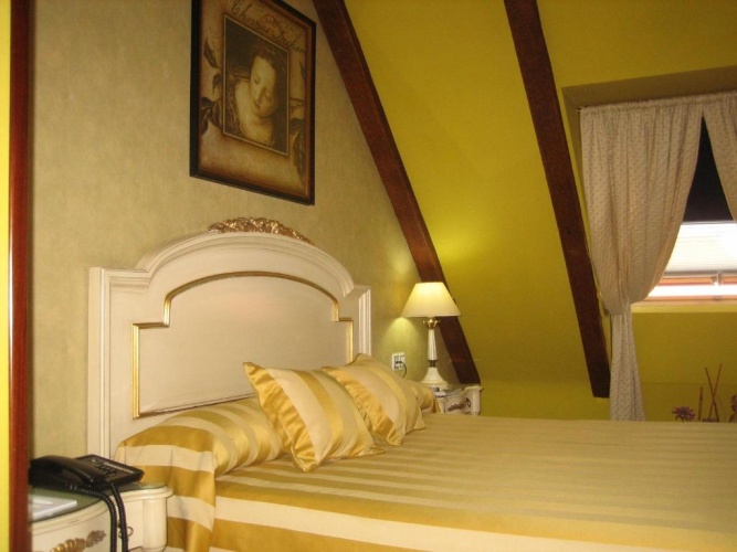 Deluxe Double room