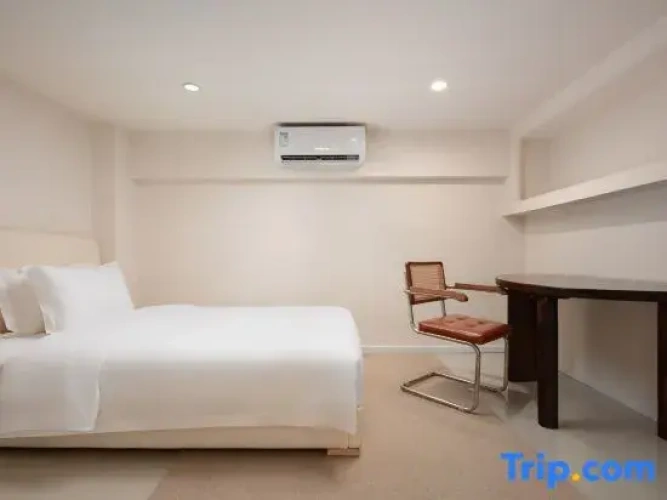2 Bedrooms Suite