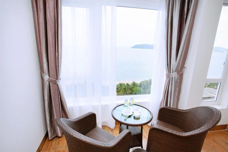 Deluxe room with sea view
