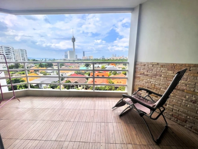 1 Bedroom Apartment with balcony