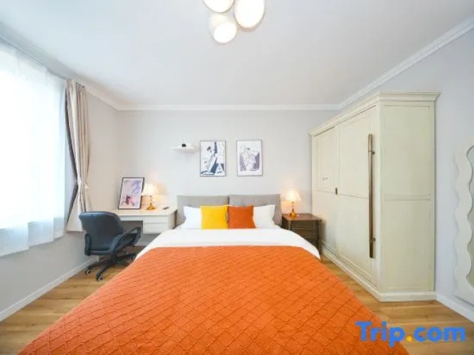 2 Bedrooms Standard Quadruple Family room