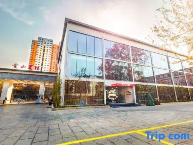 Jinshan International Hotel