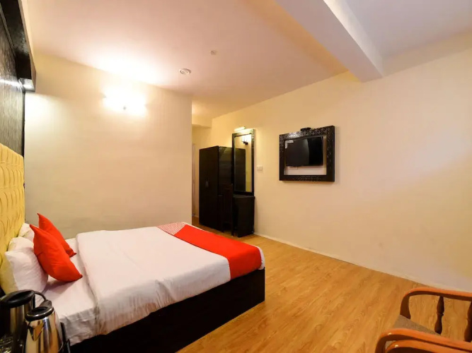 OYO 15216 North Villa