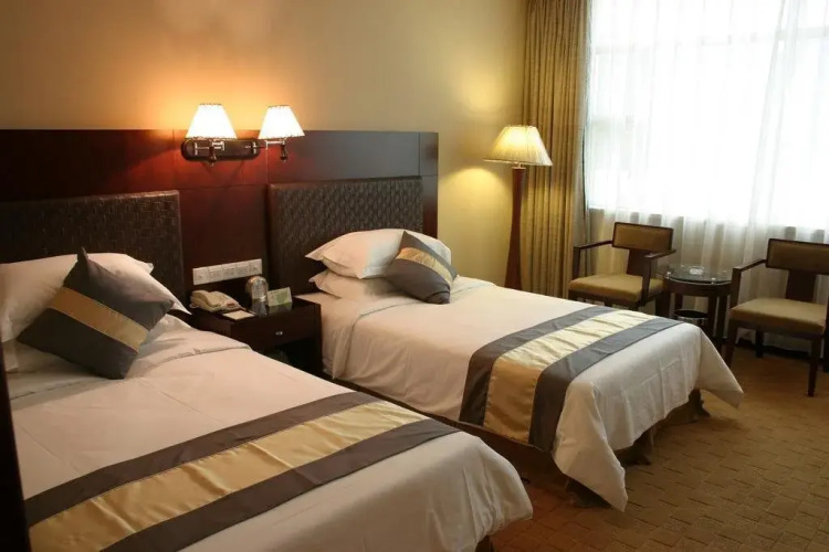 Fortune Holiday Hotel