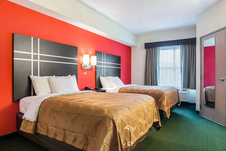 Quadruple Suite