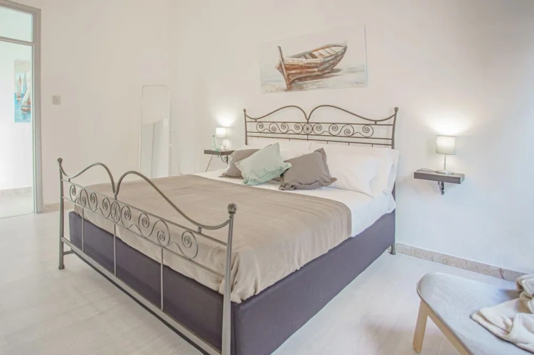 2 Bedrooms Quintuple Apartment