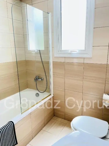 2 Bedrooms Villa