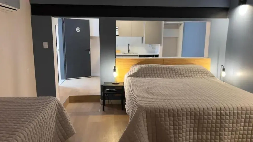 Standard Triple room