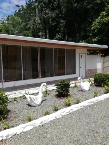 Puerto Vargas lodge