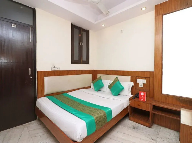 Mahesh Inn