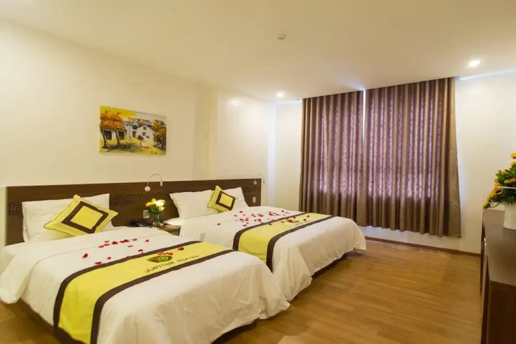 Jupiter Hotel