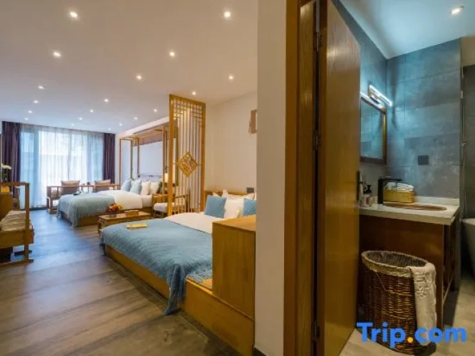 Luxury Family Suite