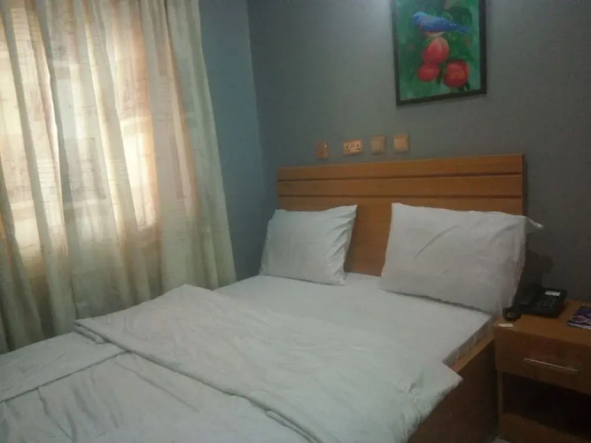 Glamour Park Hotel & Suites