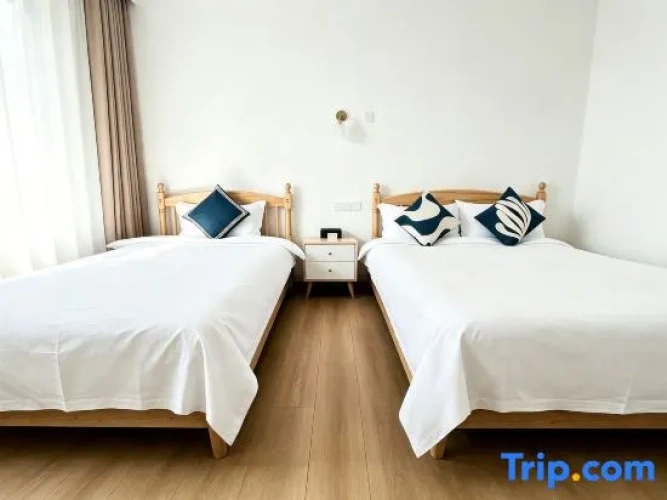 Standard Twin Family room