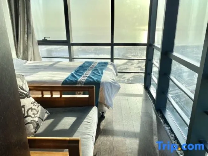 3 Bedrooms Suite with sea view