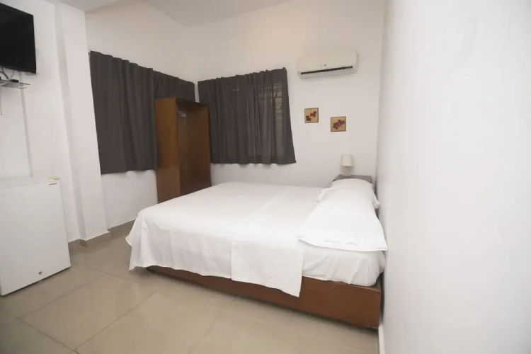 Caribbean Queen Hotel