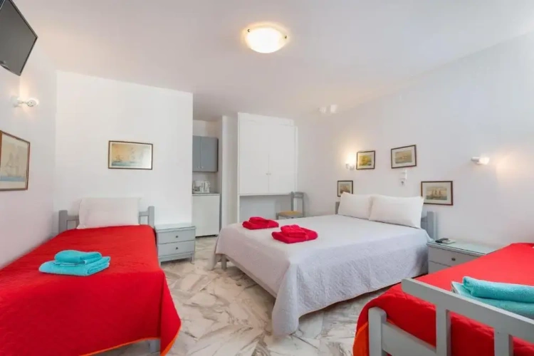 Standard Quadruple room