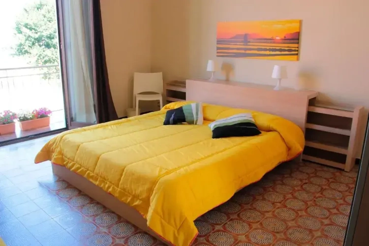 Standard Triple room with balcony