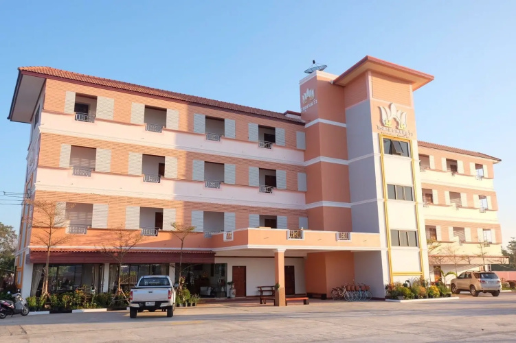 Thatphanom View Hotel