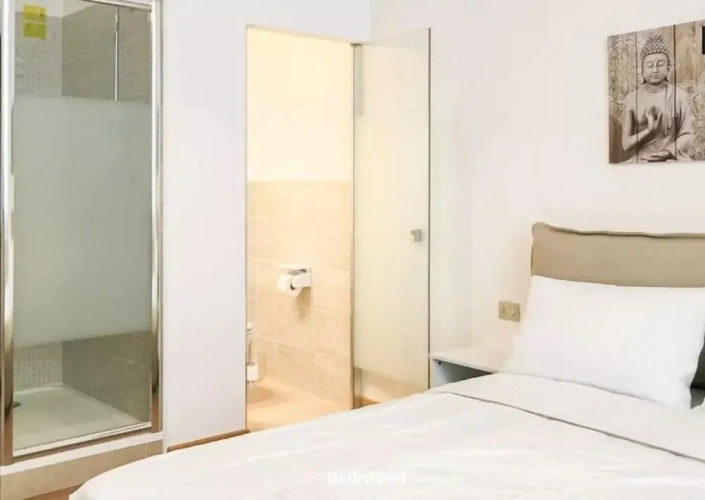 2 Bedrooms Apartment