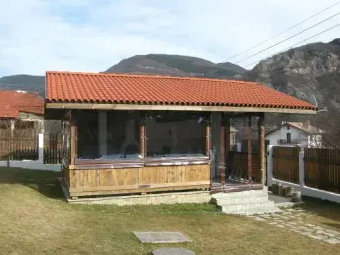 Odmor Guest House
