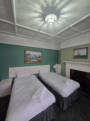 Standard Twin room beachfront