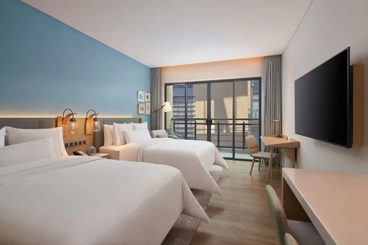 Standard Quadruple room with balcony